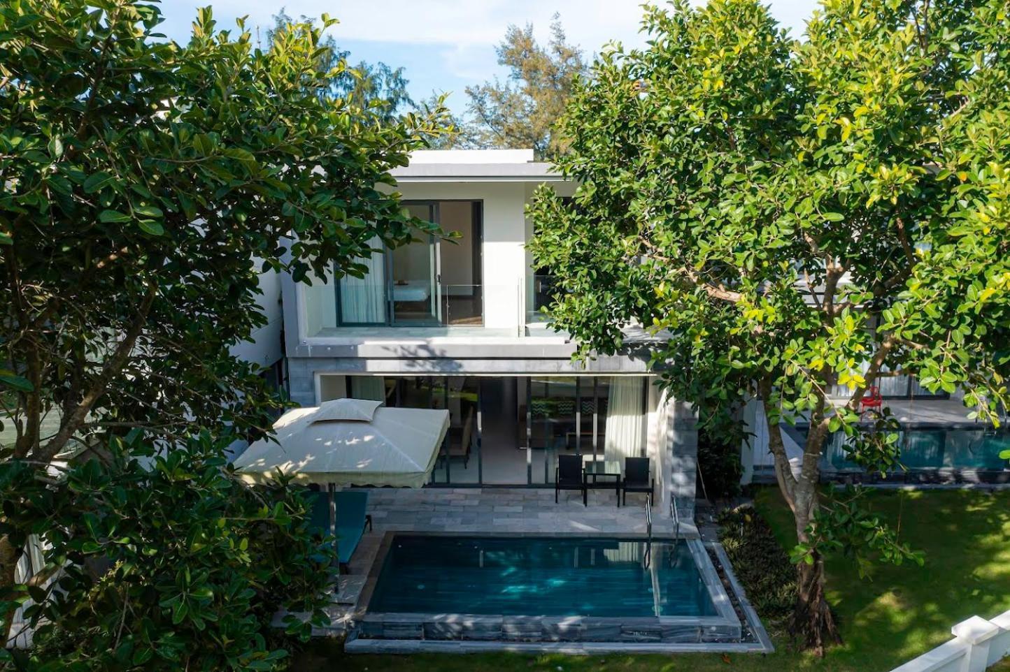 Clean & Quiet Villa - The Point Resort Дананг Экстерьер фото