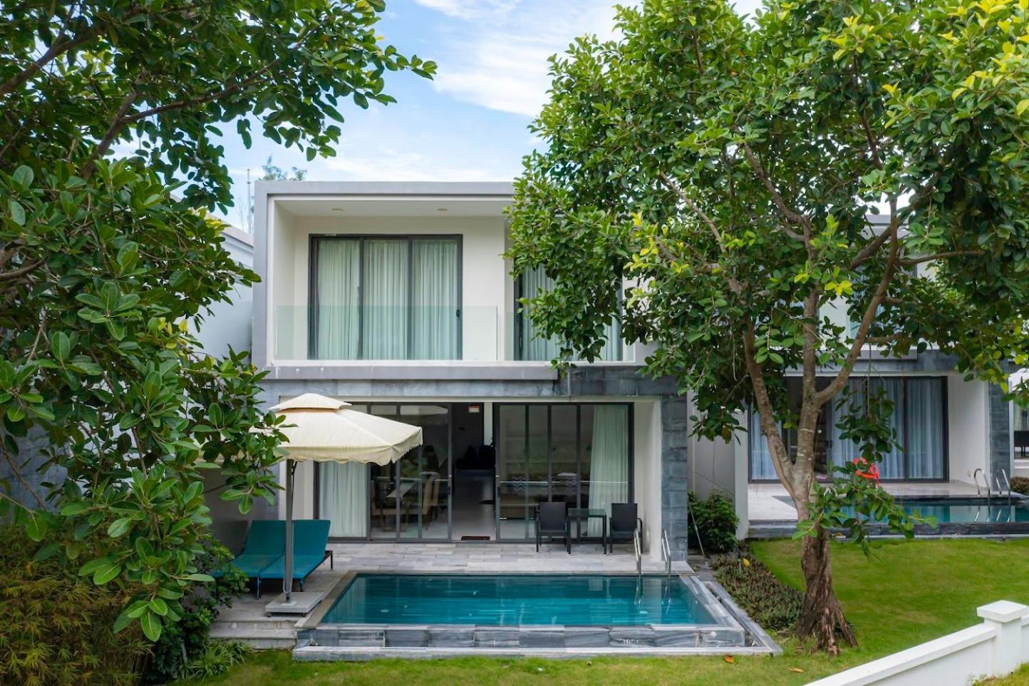 Clean & Quiet Villa - The Point Resort Дананг Экстерьер фото